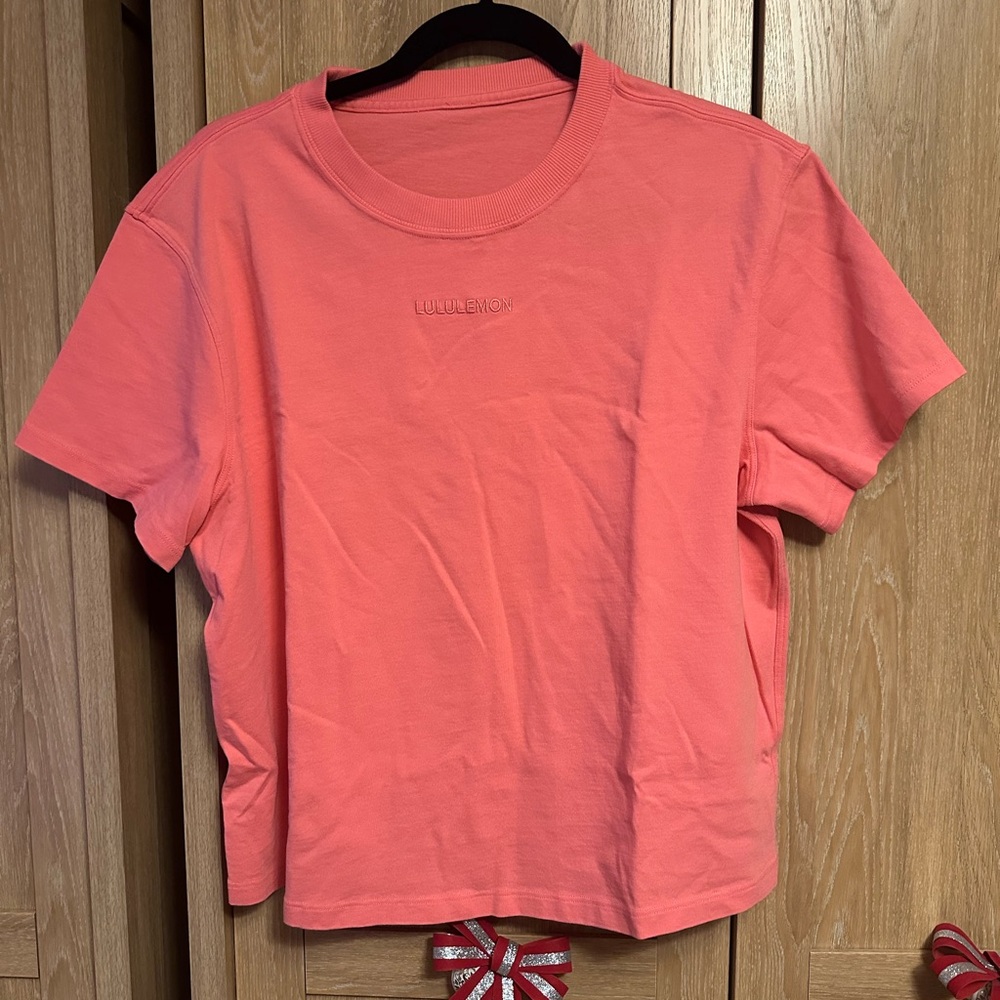 Lululemon Coral T-Shirt